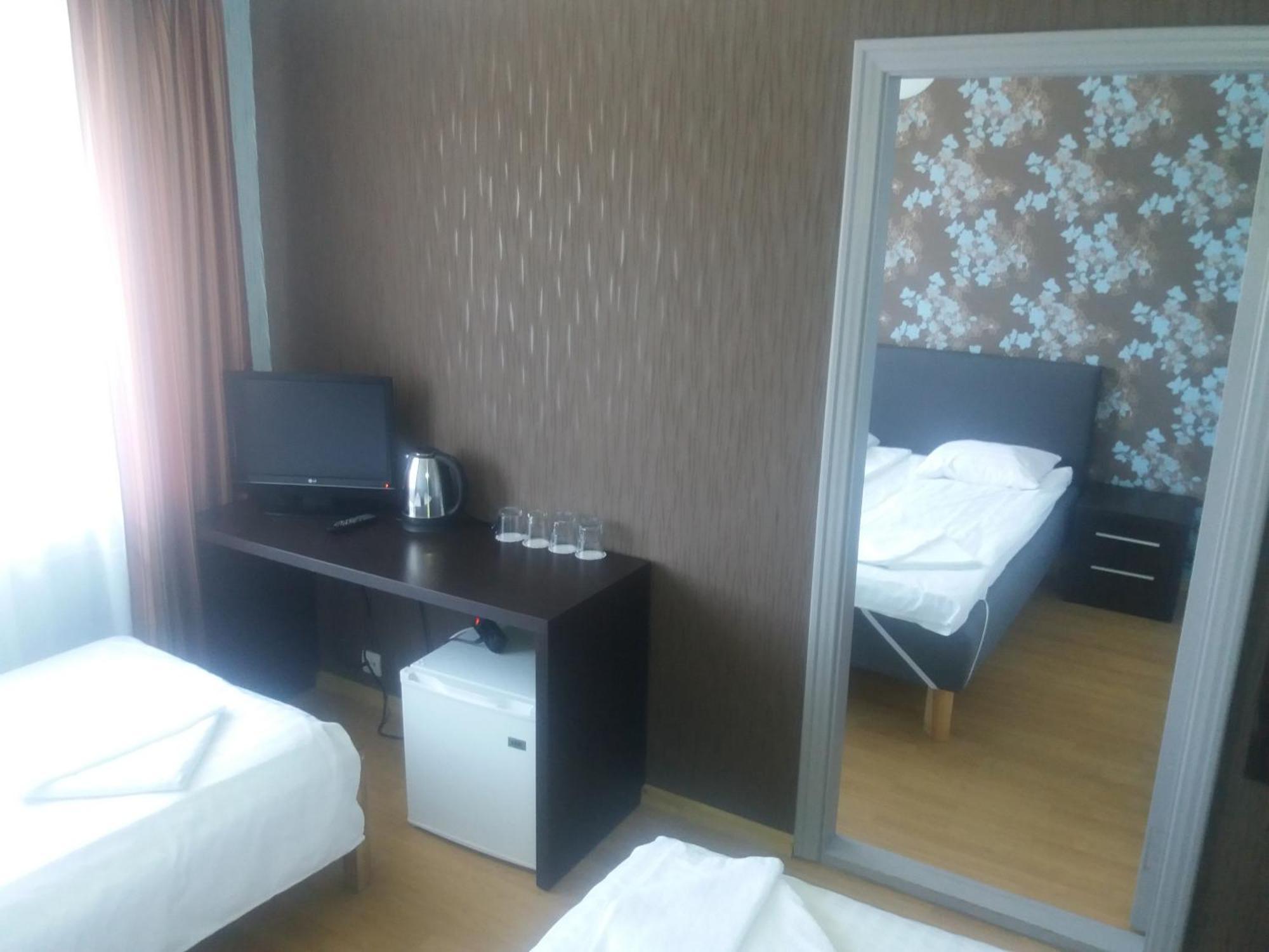 Dzintarjura Hotel Ventspils Exterior foto